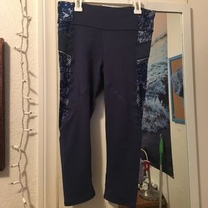 Athleta crop/capri leggings